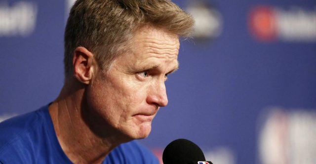 Steve Kerr furieux d’une erreur d’arbitrage !