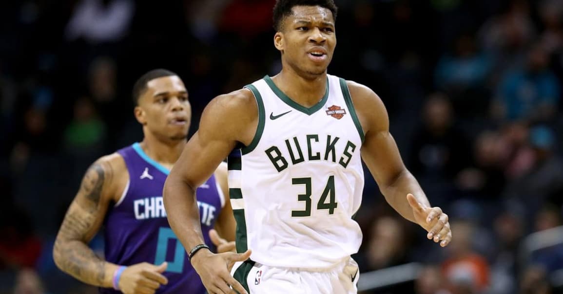 Giannis Antetokounmpo a fait le show à Paris !