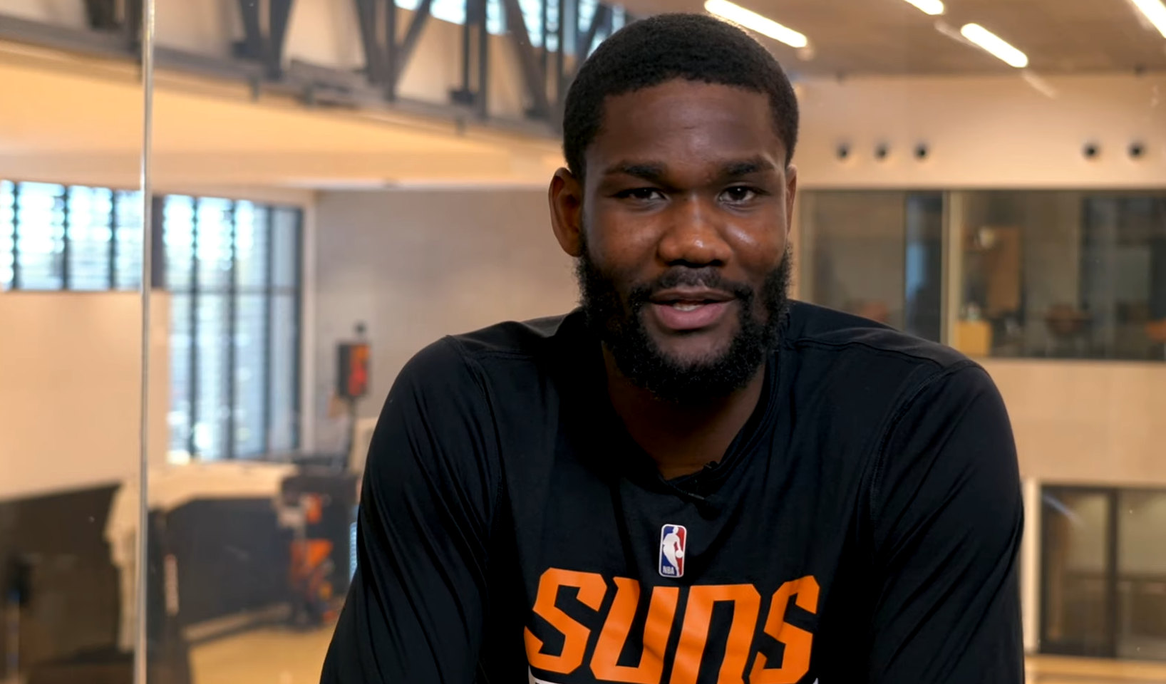Deandre Ayton et Buddy Hield vont essayer d’envoyer les Bahamas aux JO 2024